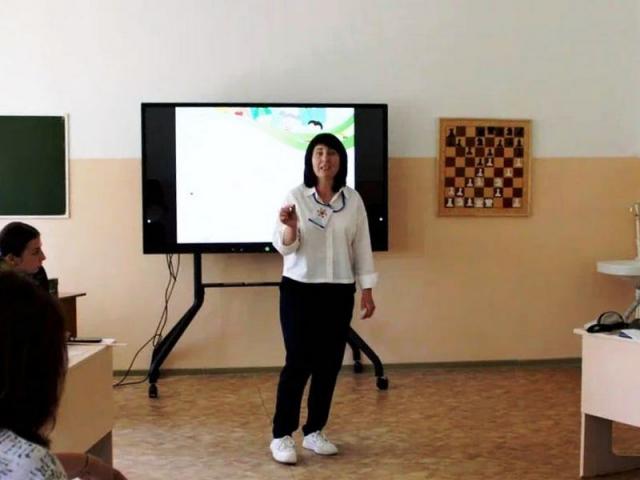 Photo: riac34.ru Kamyshin Teacher Reaches Final of "Heart to Children" National Contest