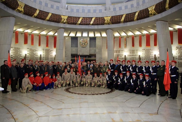 ��������
